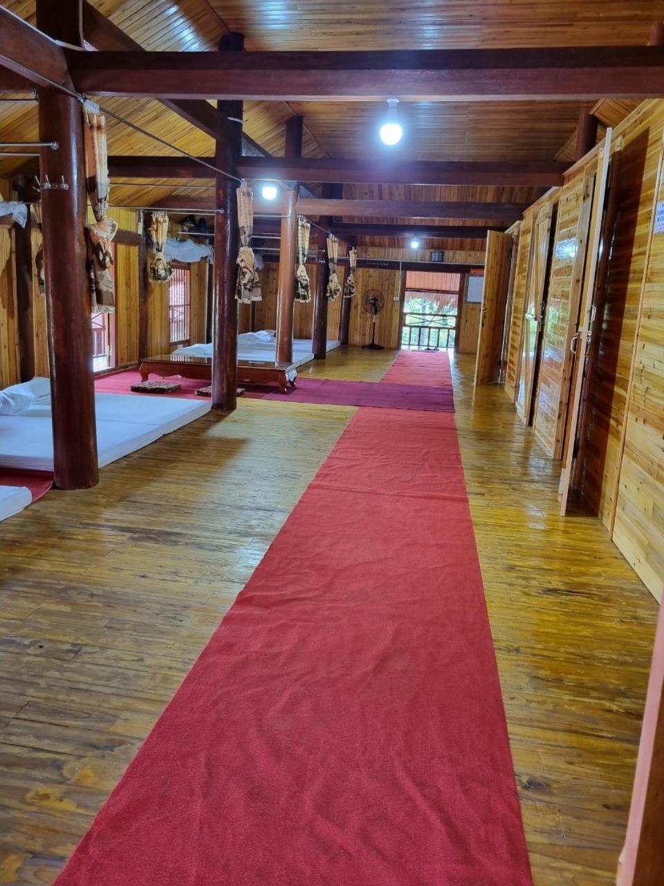A Lin Homestay Bac Ha Exterior foto